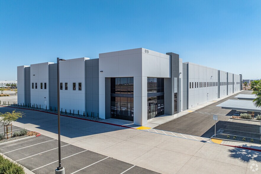 More Photos Of 1749 Gateway Rd, Calexico Unknown For Lease