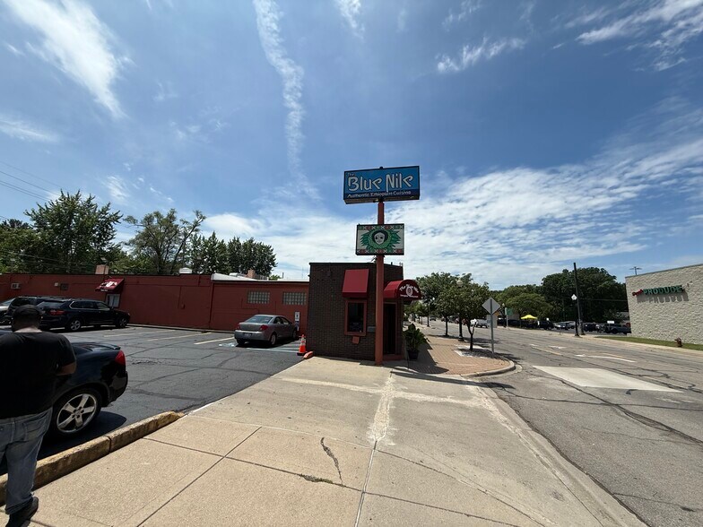 More Photos Of 517-523 W 9 Mile Rd, Ferndale Flex For Sale