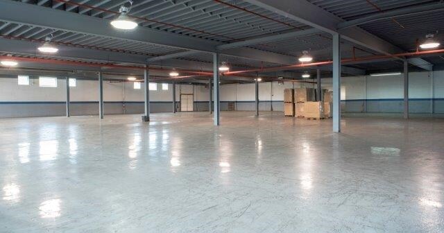 More Photos Of 10 Malcolm Ave, Teterboro Warehouse For Lease