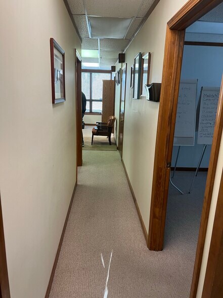 More Photos Of 6371 Kittyhawk Dr, Huber Heights Medical For Lease