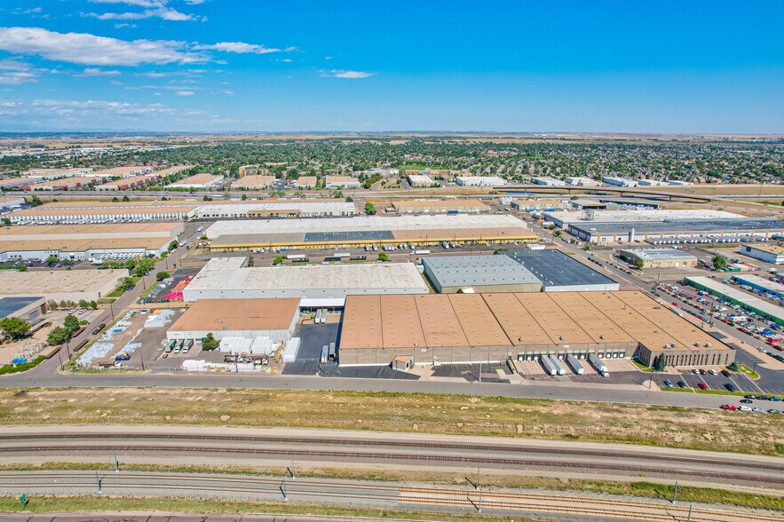 More Photos Of 13331-13333 E 37th Ave, Denver Warehouse For Lease