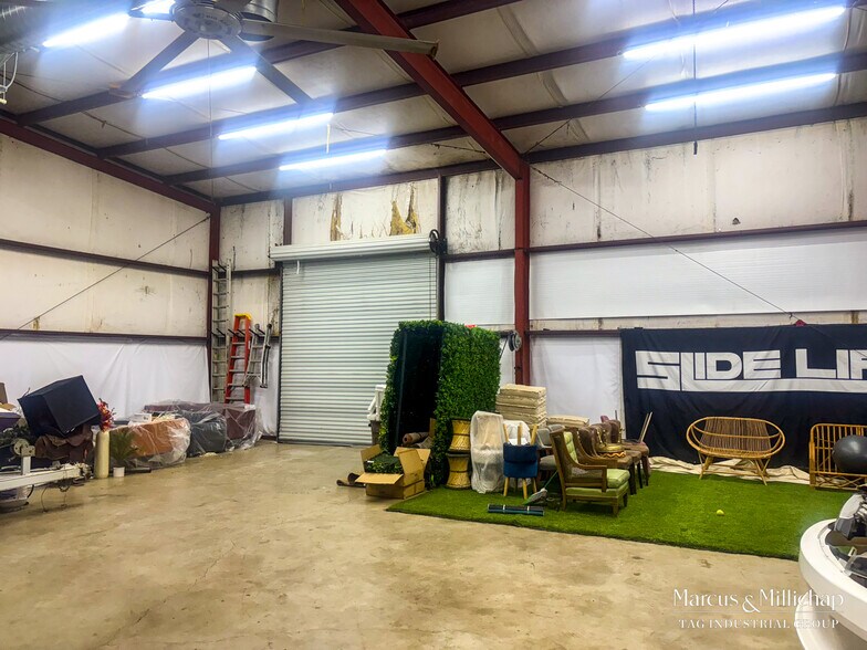 More Photos Of 209 Tradesmen Dr, Hutto Warehouse For Sale