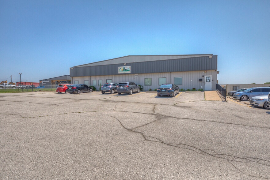 More Photos Of 1691 N 161st East Ave, Tulsa Distribution For Sale