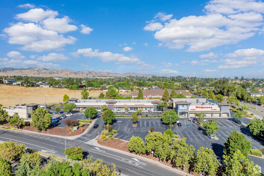 More Photos Of 3440-3448 Deer Valley Rd, Antioch Freestanding For Lease