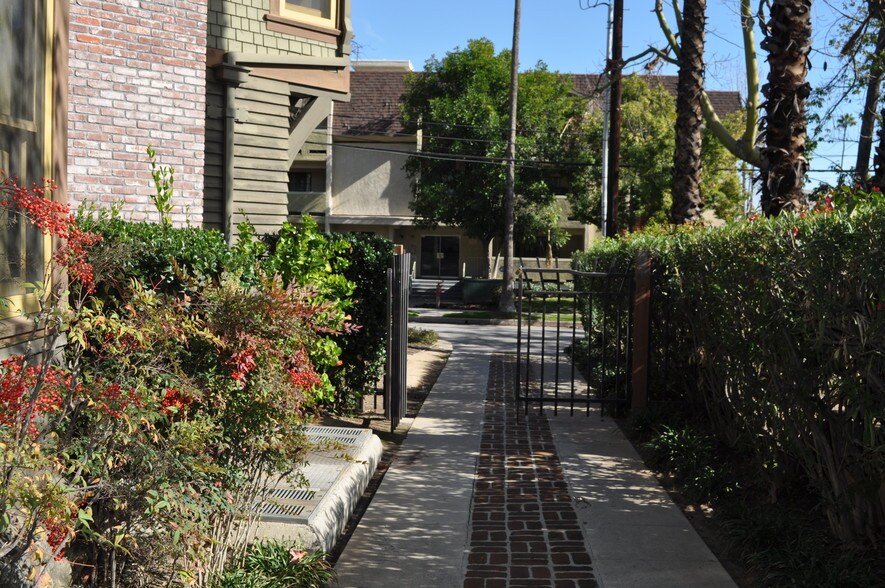 More Photos Of 65-69 N Catalina Ave, Pasadena Loft Creative Space For Lease