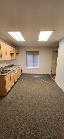 More Photos Of 111 N Park St, Cortez Medical For Lease