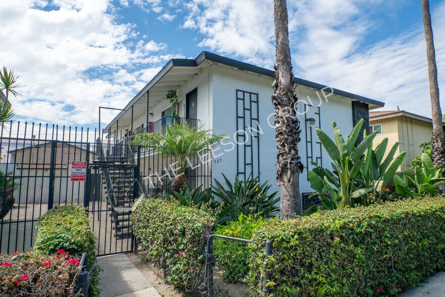 More Photos Of 527 N Anna Dr, Anaheim Apartments For Sale