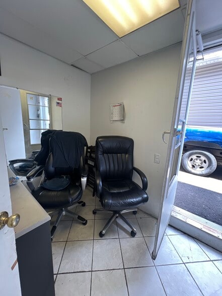 More Photos Of 213 Franklin St, Paterson Auto Repair For Sale