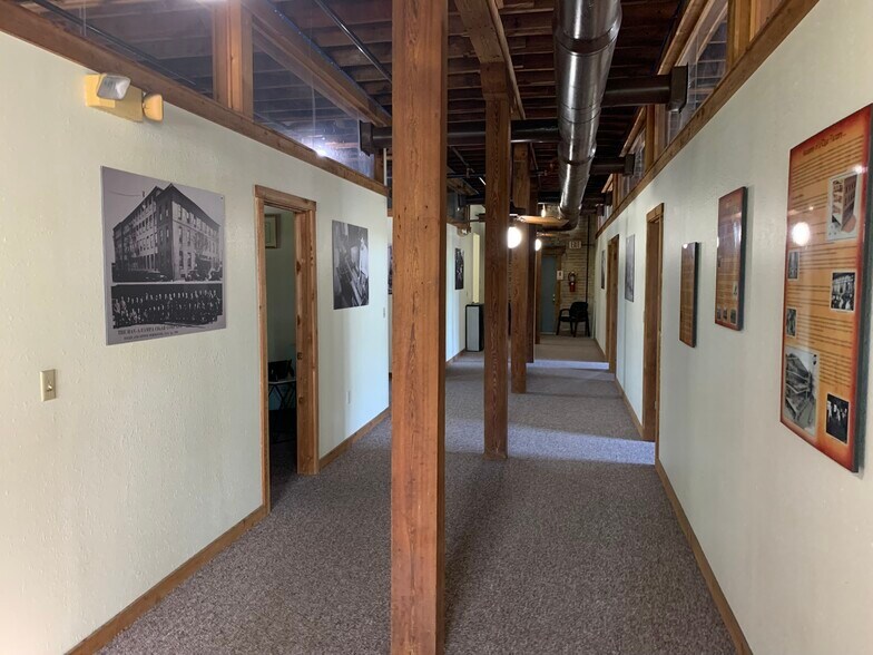 More Photos Of 2802 N Howard Ave, Tampa Loft Creative Space For Lease