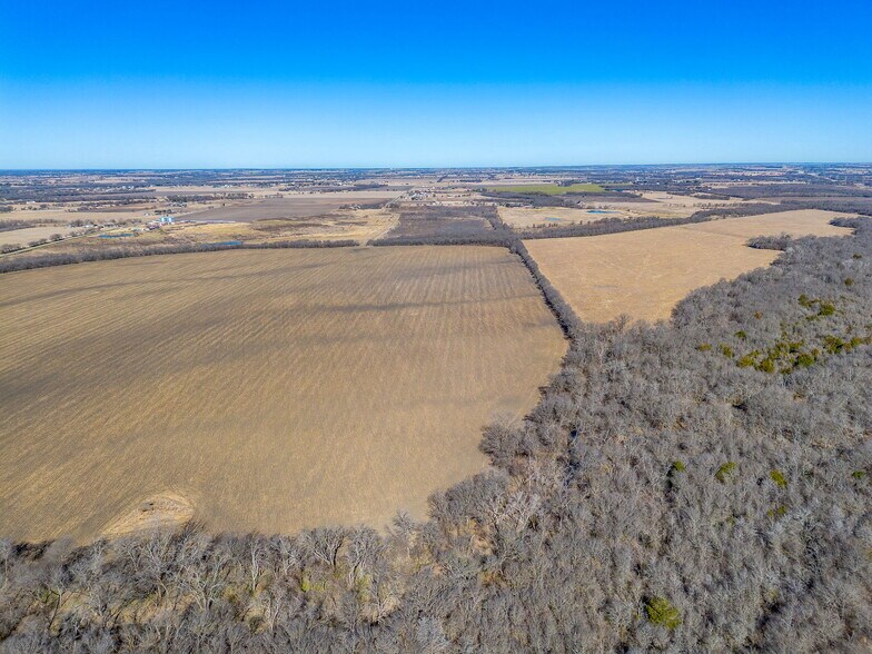 More Photos Of TBD Ivy Ln, Elm Mott Land For Sale