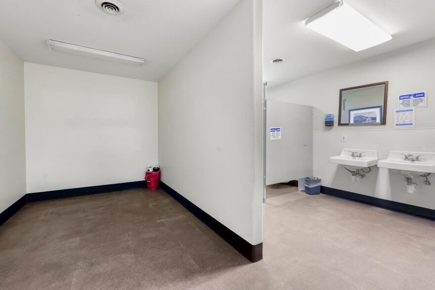 More Photos Of 4074 N 2000 E, Filer Warehouse For Sale
