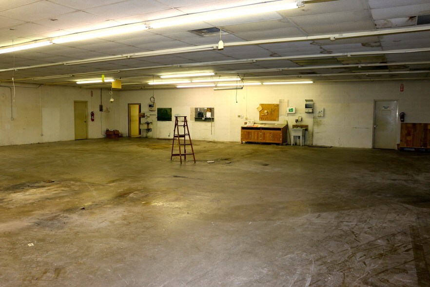 More Photos Of 10240 Thor Dr, Freeland Warehouse For Sale