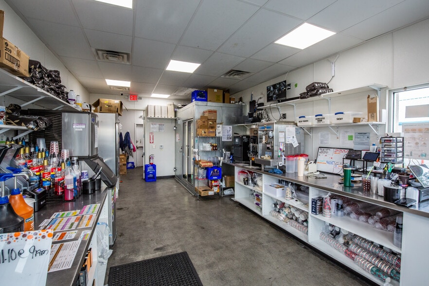 More Photos Of 5602 W Charleston Blvd, Las Vegas Fast Food For Sale