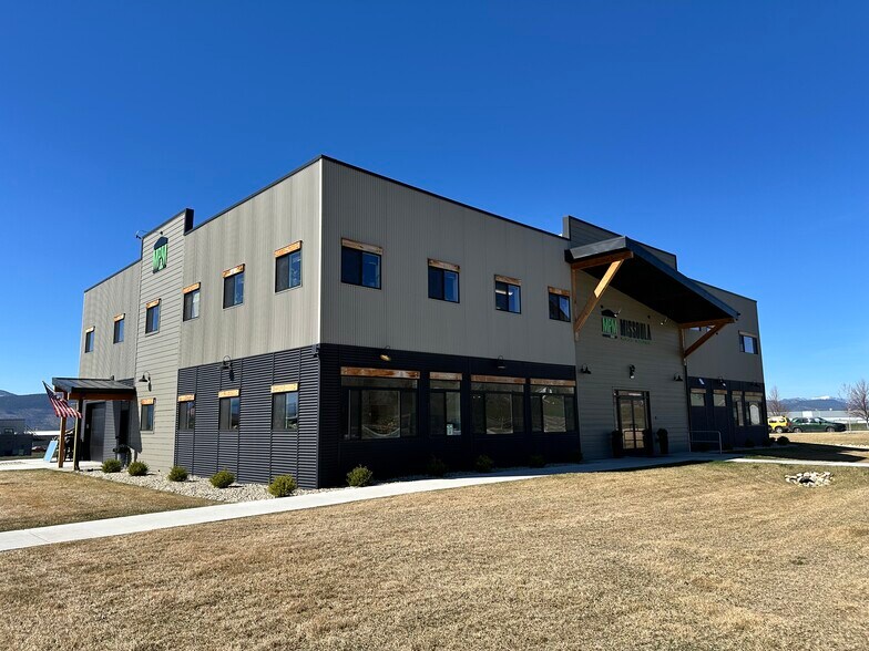 More Photos Of 5767 W Harrier Dr, Missoula Office For Lease