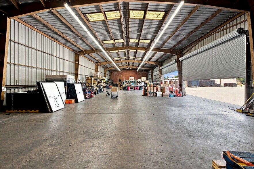 More Photos Of 1075 E 2nd St, Pomona Warehouse For Sale
