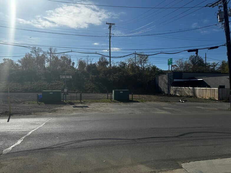 More Photos Of 5555 Branchville Rd, College Park Land For Lease