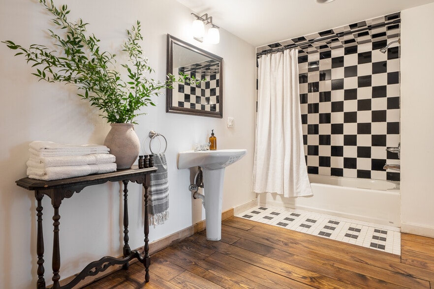More Photos Of 216 NY-385, Catskill Hospitality For Sale