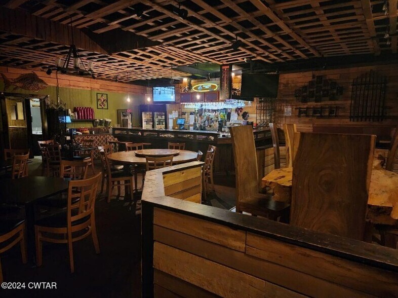 More Photos Of 16045 Hwy 641 S, Bath Springs Restaurant For Sale