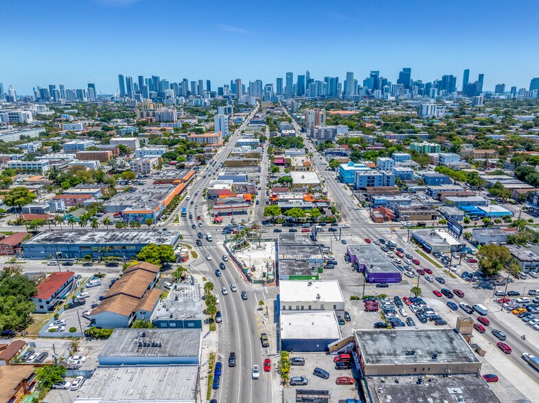 More Photos Of 1730 W Flagler St, Miami Storefront Retail Residential For Lease