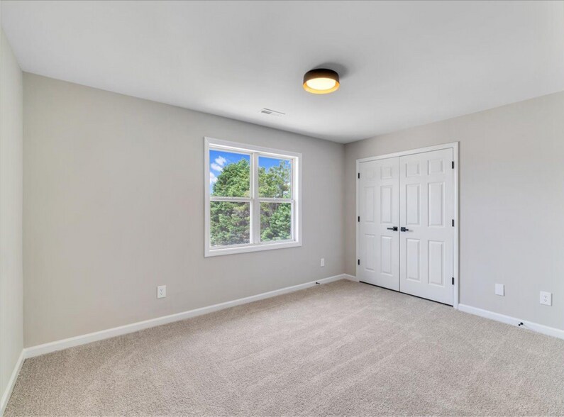 More Photos Of 383 E Williams St, Angier Multifamily For Sale