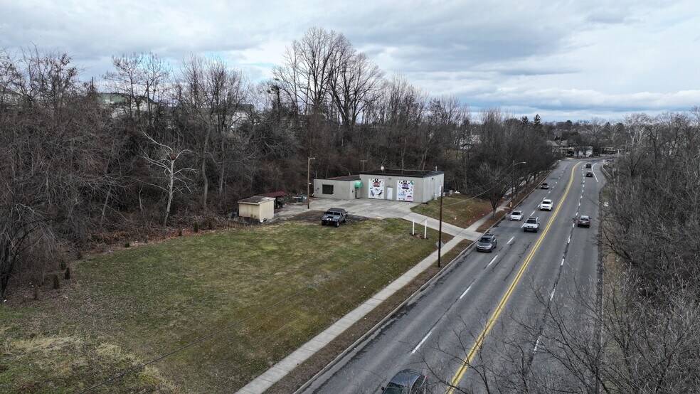 More Photos Of 937 Stefko Blvd, Bethlehem Warehouse For Sale