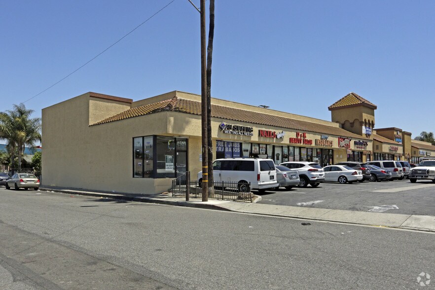 58005818 S Atlantic Blvd, Maywood, CA 90270 For Lease