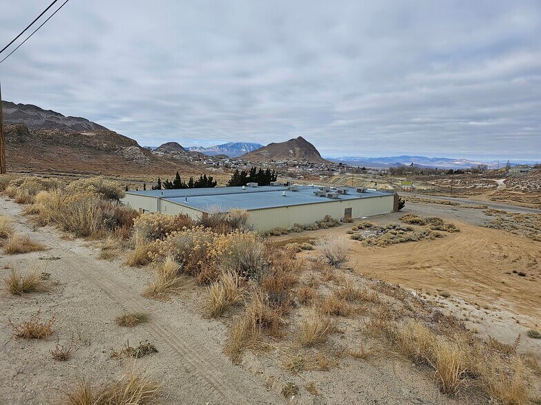 More Photos Of 400 US Highway 6, Tonopah Bowling Alley For Sale