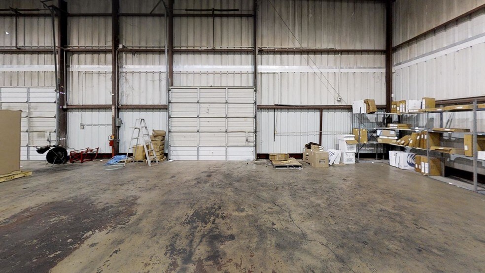 More Photos Of 3540 N Loop 1604 E, San Antonio Service For Lease