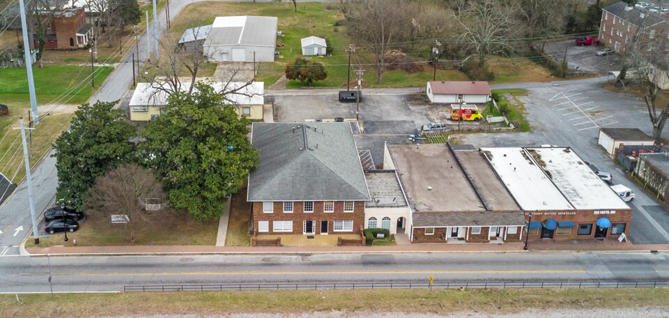More Photos Of 118-124 N McDonough St, Jonesboro Office For Sale