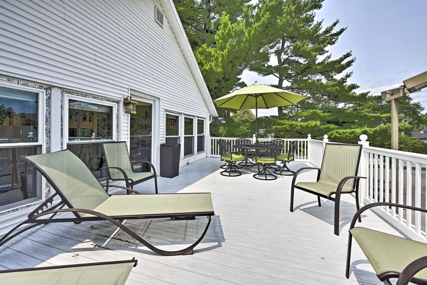 More Photos Of 106 Bowman Rd, Wisconsin Dells Hospitality For Sale