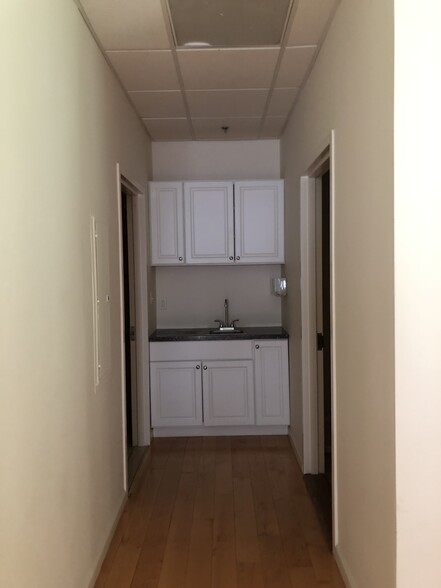 More Photos Of 64 US Highway 46, Pine Brook Medical For Lease