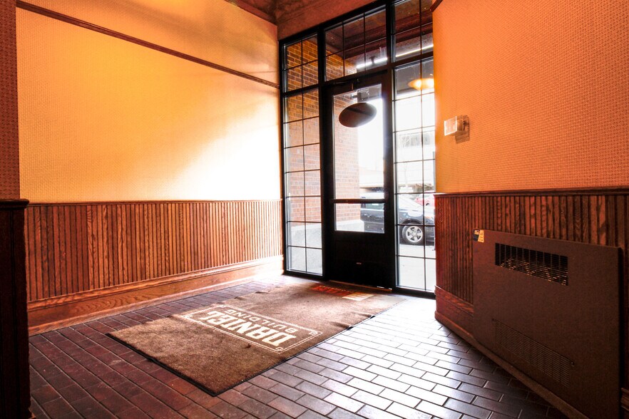 More Photos Of 27 7th Ave N, Saint Cloud Storefront Retail Office For Lease