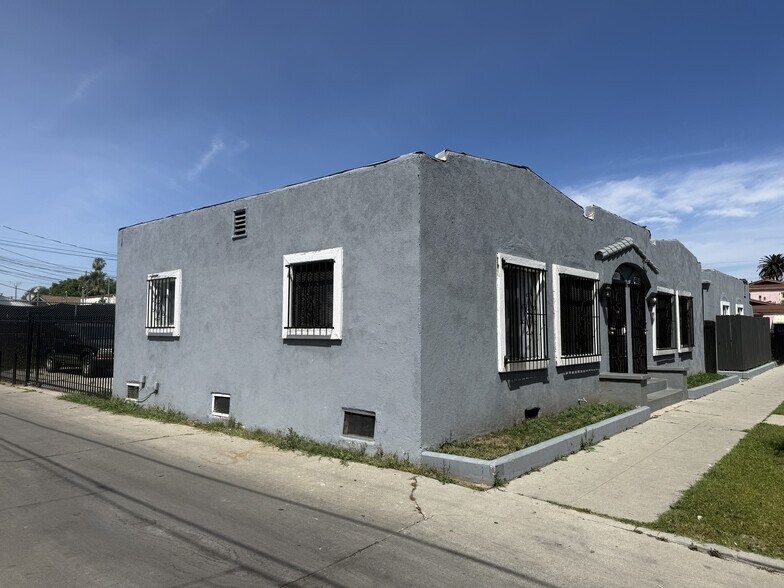More Photos Of 1700 W 60th St, Los Angeles Multifamily For Sale