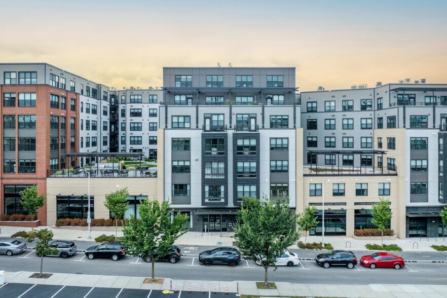 More Photos Of 125 Clifford St, Providence Apartments For Lease