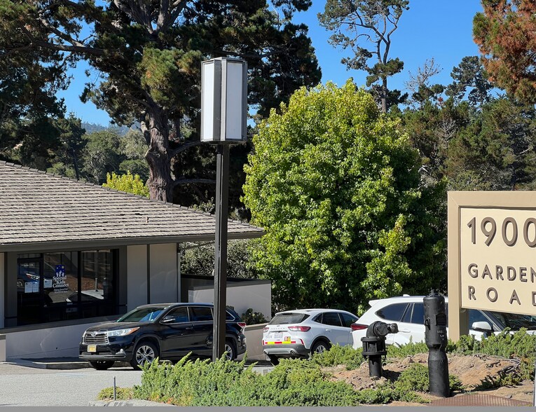 More Photos Of 1900 Garden Rd, Monterey Office For Lease