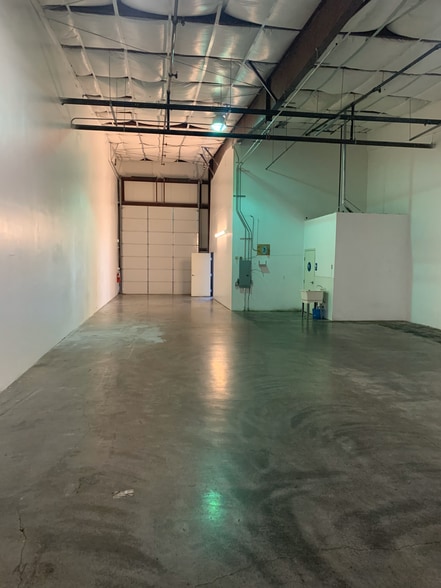 More Photos Of 1825 Ferdinand Ct, Santa Rosa Light Distribution For Lease