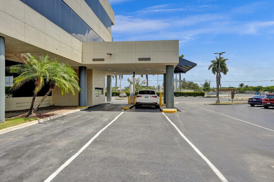 More Photos Of 4491 S State Road 7, Davie Office For Lease