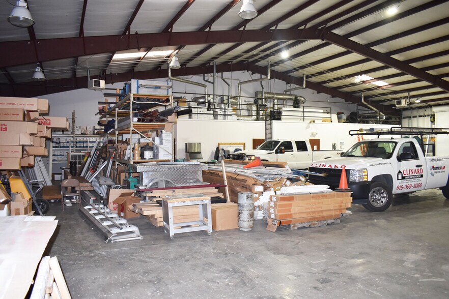 More Photos Of 1900 Southerland Dr, Nashville Warehouse For Sale