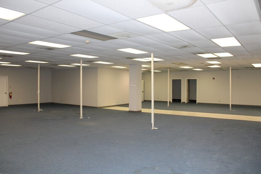 More Photos Of 3501 Turtle Creek Dr, Port Arthur Medical For Lease