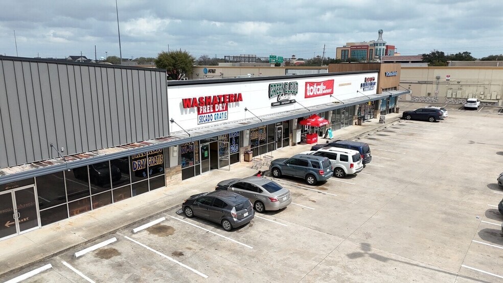 More Photos Of 9404 W Sam Houston Pky S, Houston Unknown For Lease