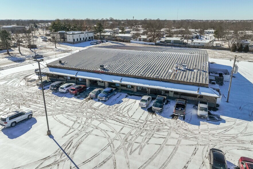 More Photos Of 177 Frontier Park Dr, O'Fallon Bowling Alley For Sale