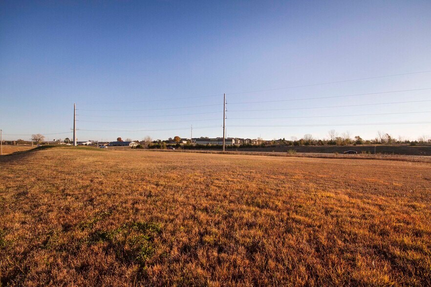 More Photos Of 2001 Spring Valley Rd, Junction City Land For Sale