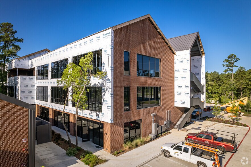 More Photos Of 1259 Grand Central Blvd, Conroe Unknown For Lease