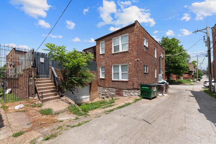More Photos Of 5000 Virginia Ave, Saint Louis Apartments For Sale