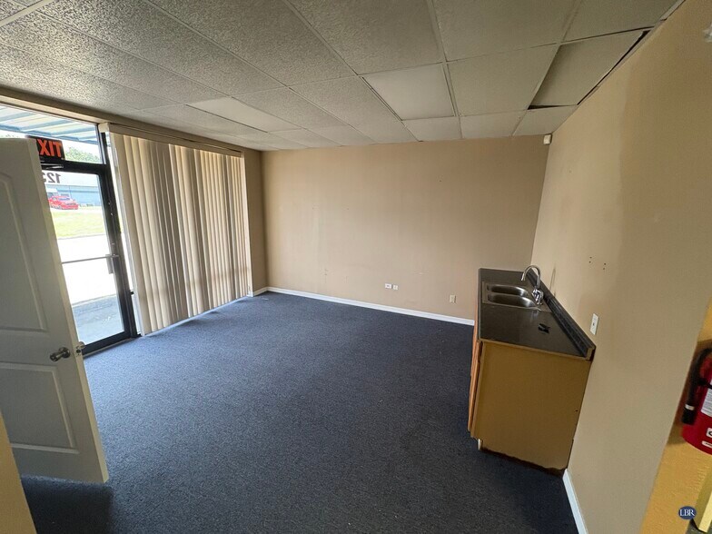 More Photos Of 3815 N US Hwy 1, Cocoa General Retail For Lease