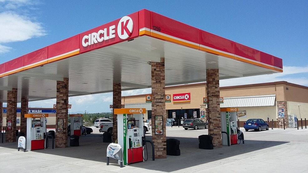 Primary Photo Of Circle K, Las Vegas Convenience Store For Sale