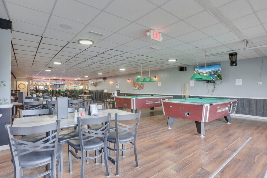 More Photos Of 609 Mill St, New Lexington Restaurant For Sale