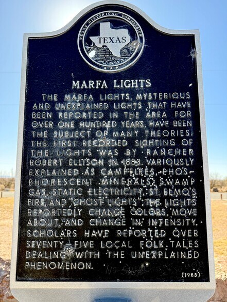 More Photos Of 200 E San Antonio St, Marfa Storefront Retail Residential For Sale