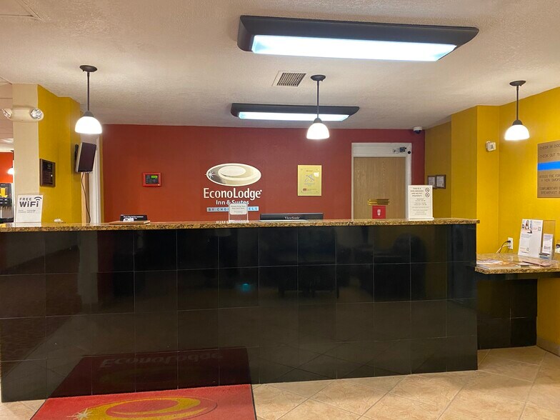 More Photos Of 1614 Antique City Dr, Walnut Hotel For Sale