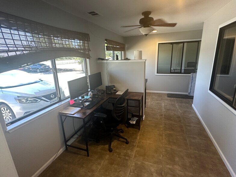 More Photos Of 5411-5461 5411-5461 CA-20 Hwy, Yuba City Warehouse For Lease